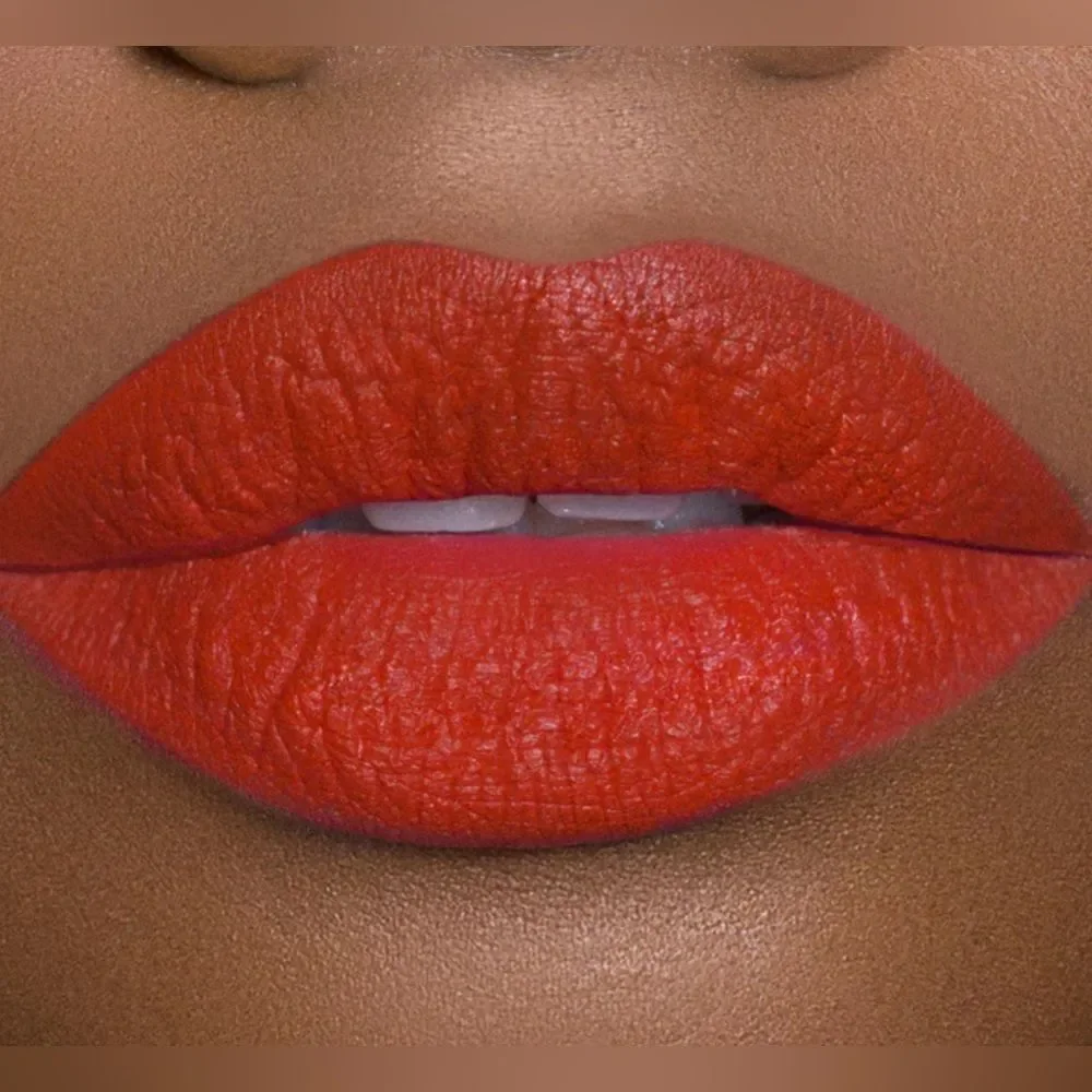 NIB Jeffree Star 1 Supreme Gloss Lip Gloss and 1 Velvet Trap Lipstick